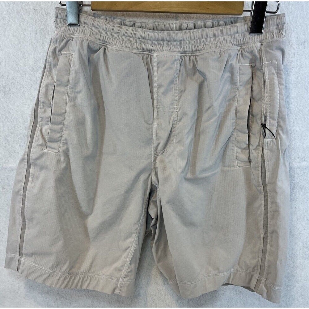 Lululemon Light Gray PaceBreaker Athletic Shorts,Men's M,Hole In Lining See‎ Pic
